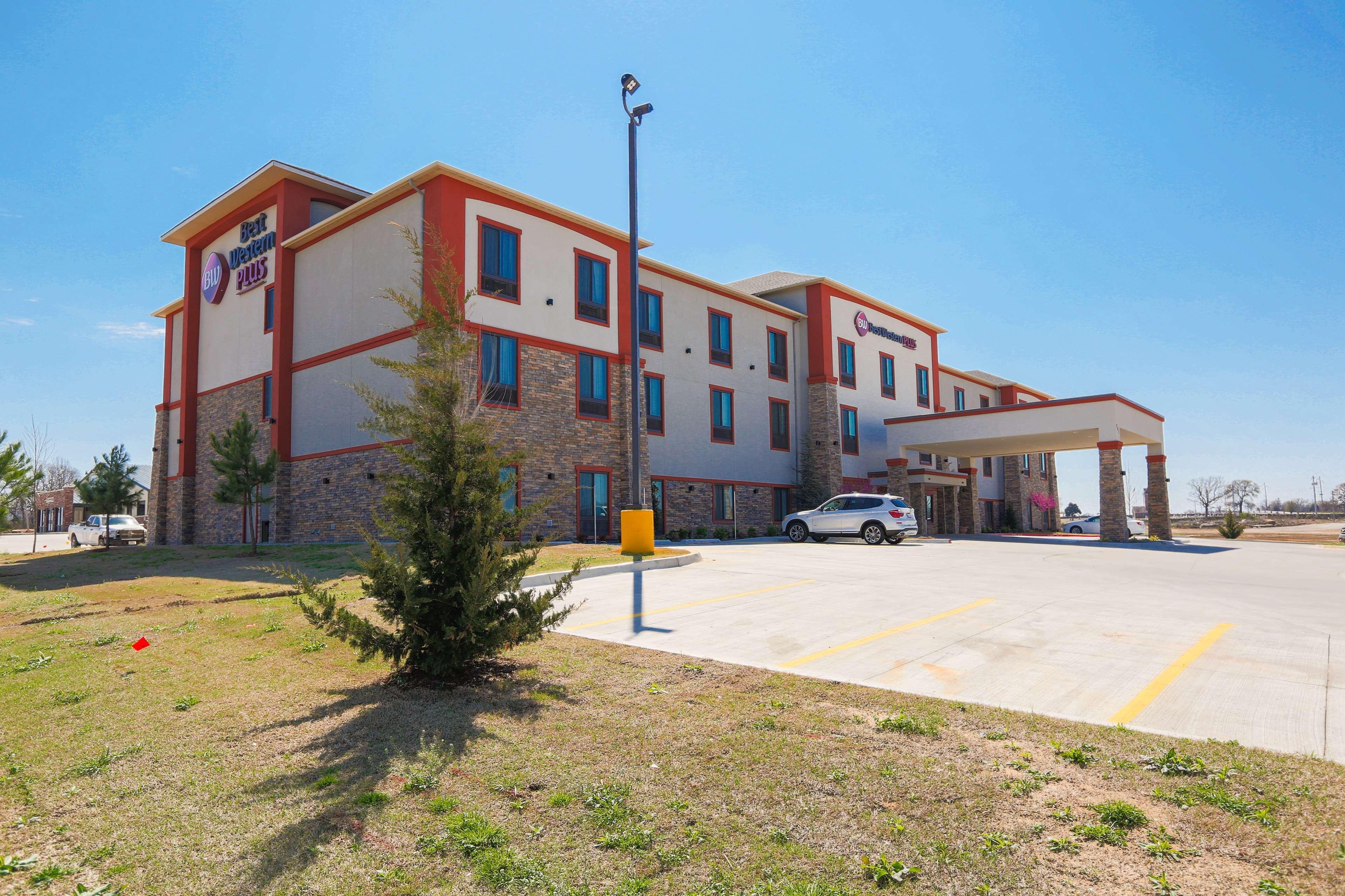 Best Western Plus Wewoka Inn & Suites Экстерьер фото