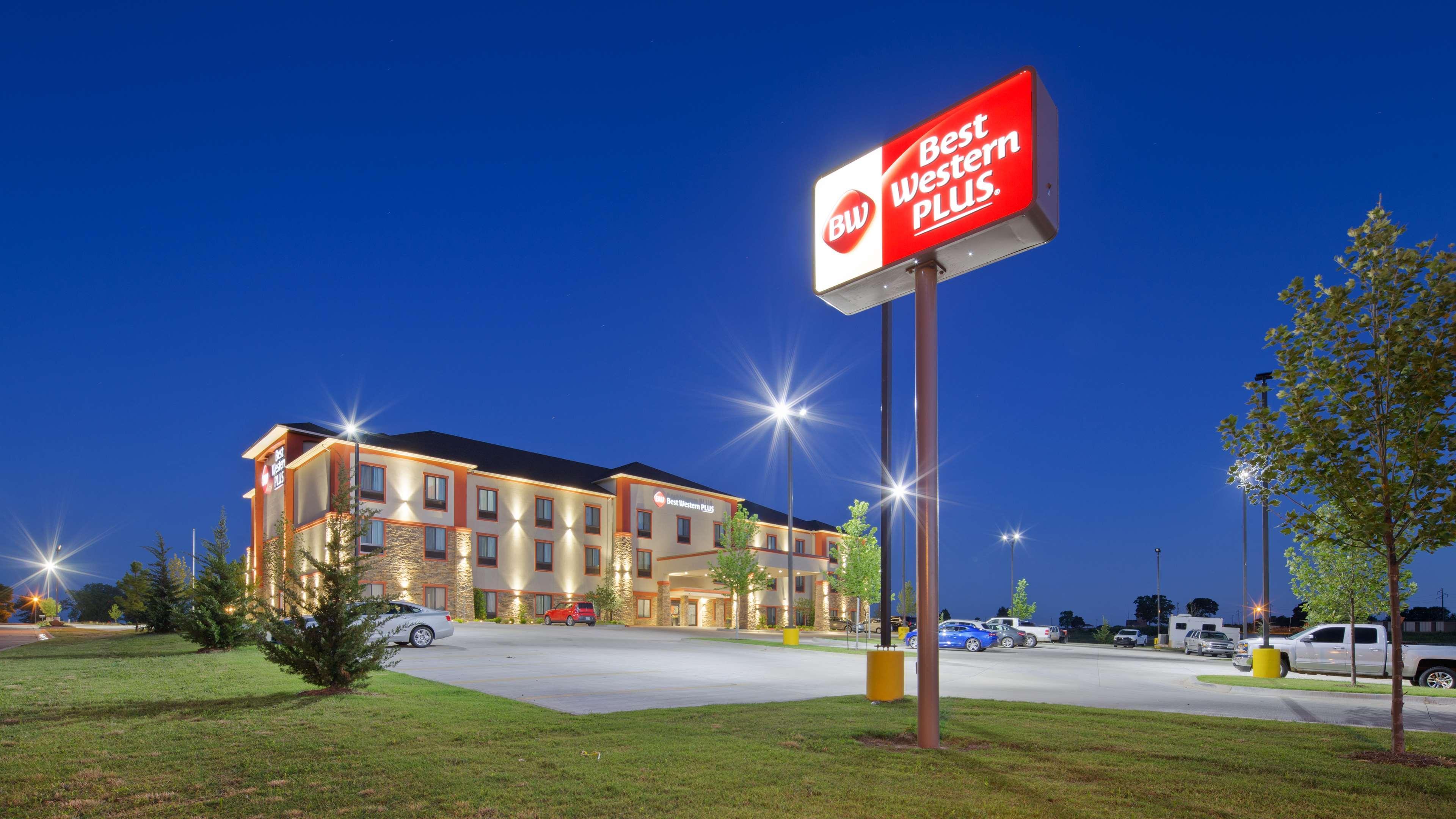 Best Western Plus Wewoka Inn & Suites Экстерьер фото